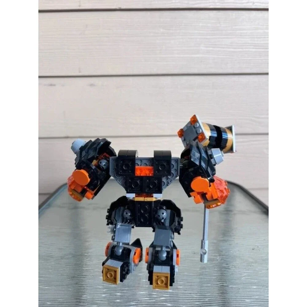 Ninjago Dragons Rising Cole’s Elemental Earth Mech
